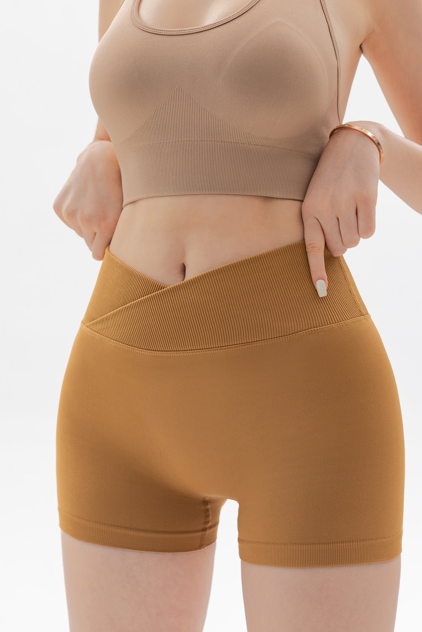 Women's Gym Shorts V Cross