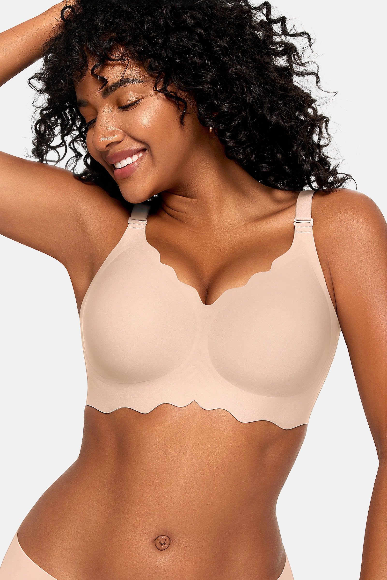 Seamless Scalloped Bras